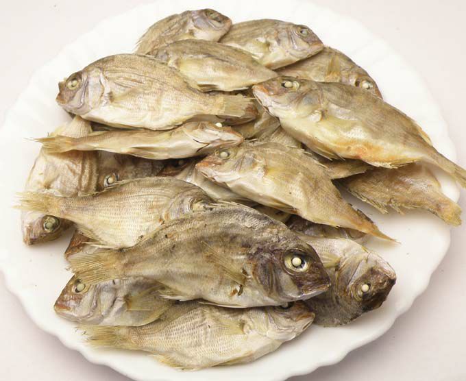 鯛煮干